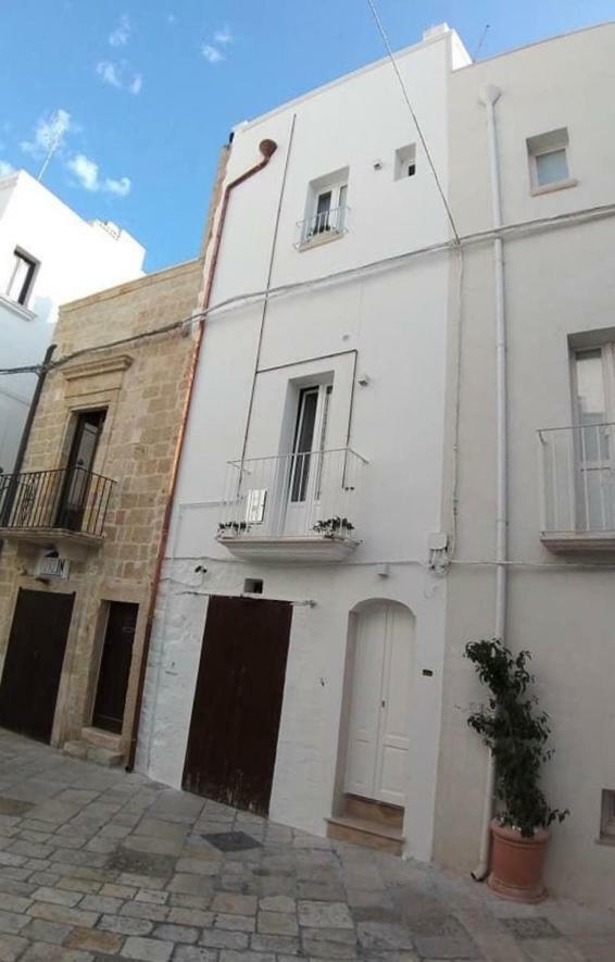 Апартаменты Casa Nini Полиньяно-а-Маре Экстерьер фото